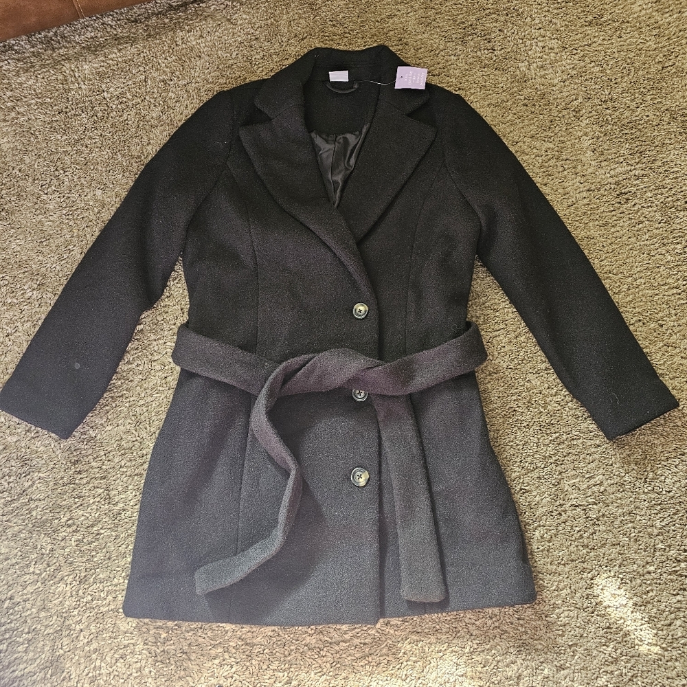 NWT Evie coat